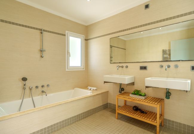 Villa in Alcúdia - E402 Miramar Manresa by Mallorca Villa Selection Villa in Alcúdia - E402 Miramar Manresa by Mallorca Villa Selection