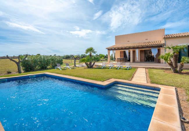 Villa in Son Serra de Marina - Can Aina Finca in der Natur für 6 Personen mit Pool, Tischtennisplatte, BBQ, Wi Fi