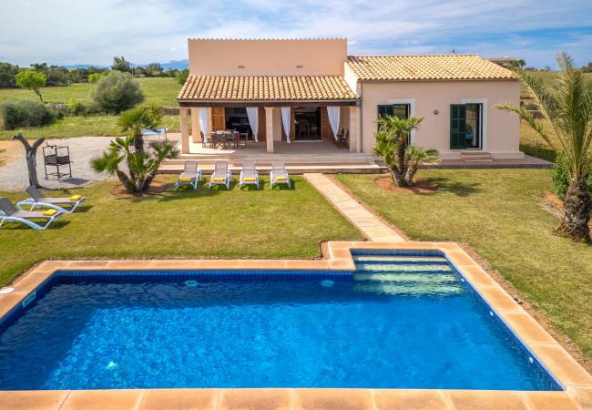 Villa in Son Serra de Marina - Can Aina Finca in der Natur für 6 Personen mit Pool, Tischtennisplatte, BBQ, Wi Fi