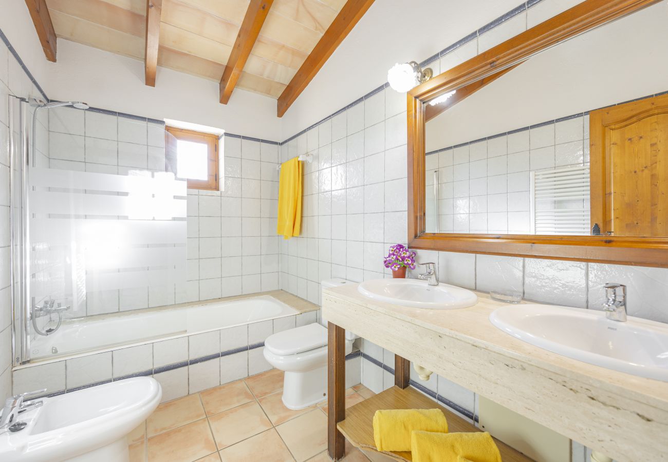 Villa in Alcudia - Finca Can Castell 1 für 6 Personen mit Schwimmbad, Grillplatz, gratis WiFi
