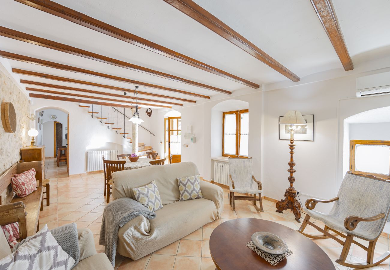 Villa in Alcudia - Finca Can Castell 1 für 6 Personen mit Schwimmbad, Grillplatz, gratis WiFi