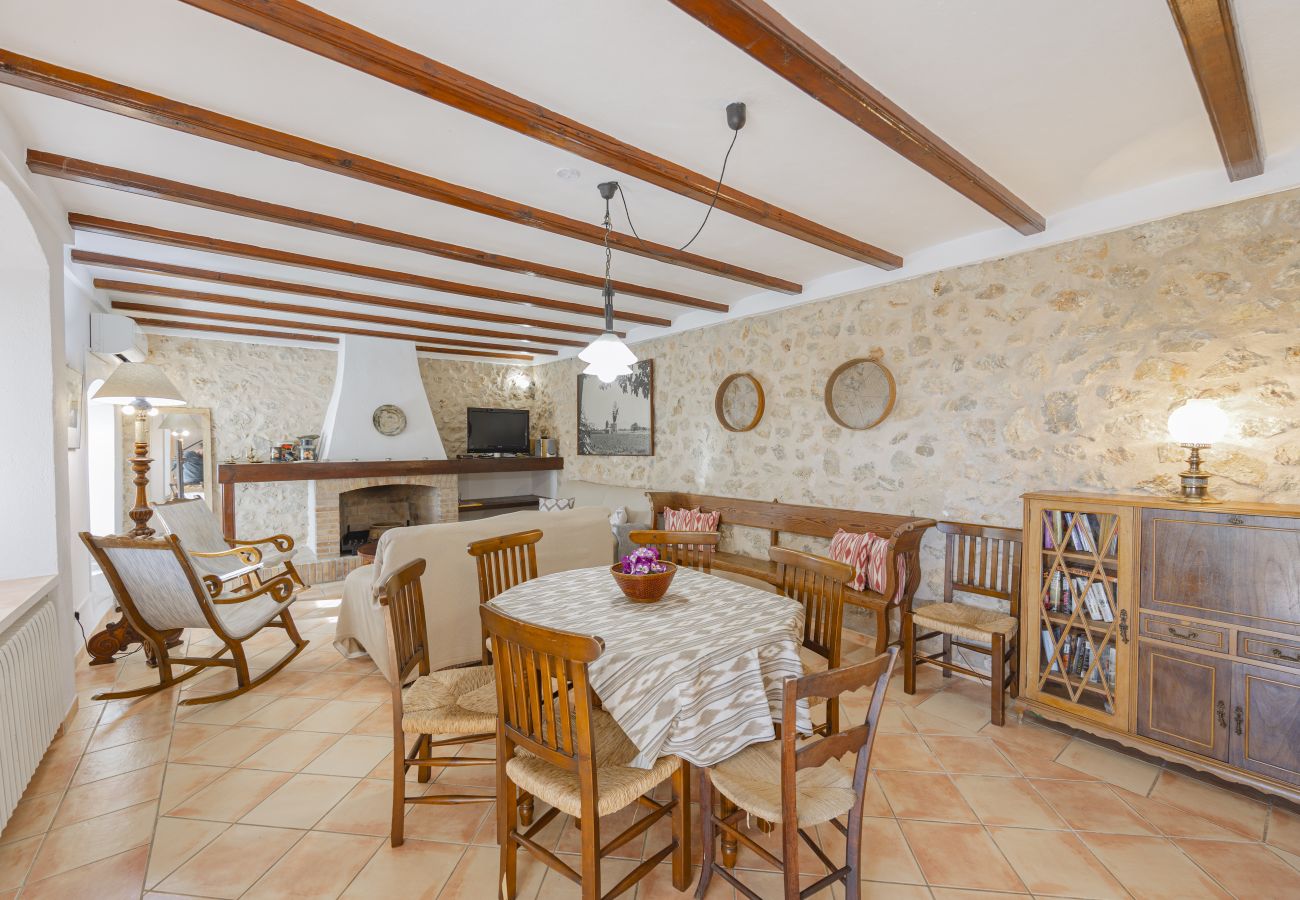 Villa in Alcudia - Finca Can Castell 1 für 6 Personen mit Schwimmbad, Grillplatz, gratis WiFi
