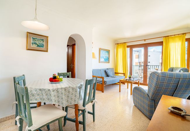 Ferienwohnung in Alcudia - Wohnung Anglada 54 in Strandnähe für 4 Personen mit Schwimmbad