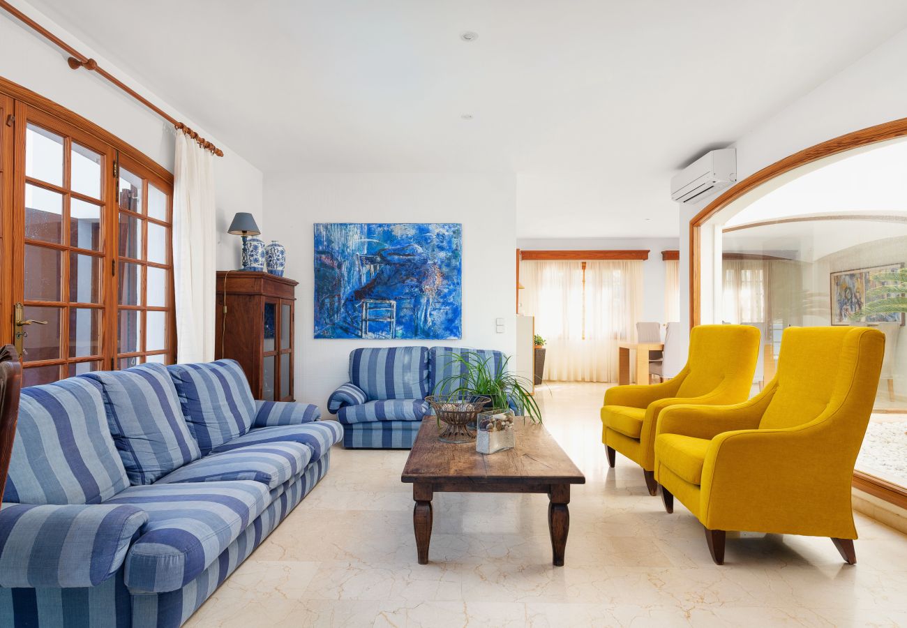 Villa in Alcudia - Es Mollet für 8 Personen mit Meerblick und Schwimmbad
