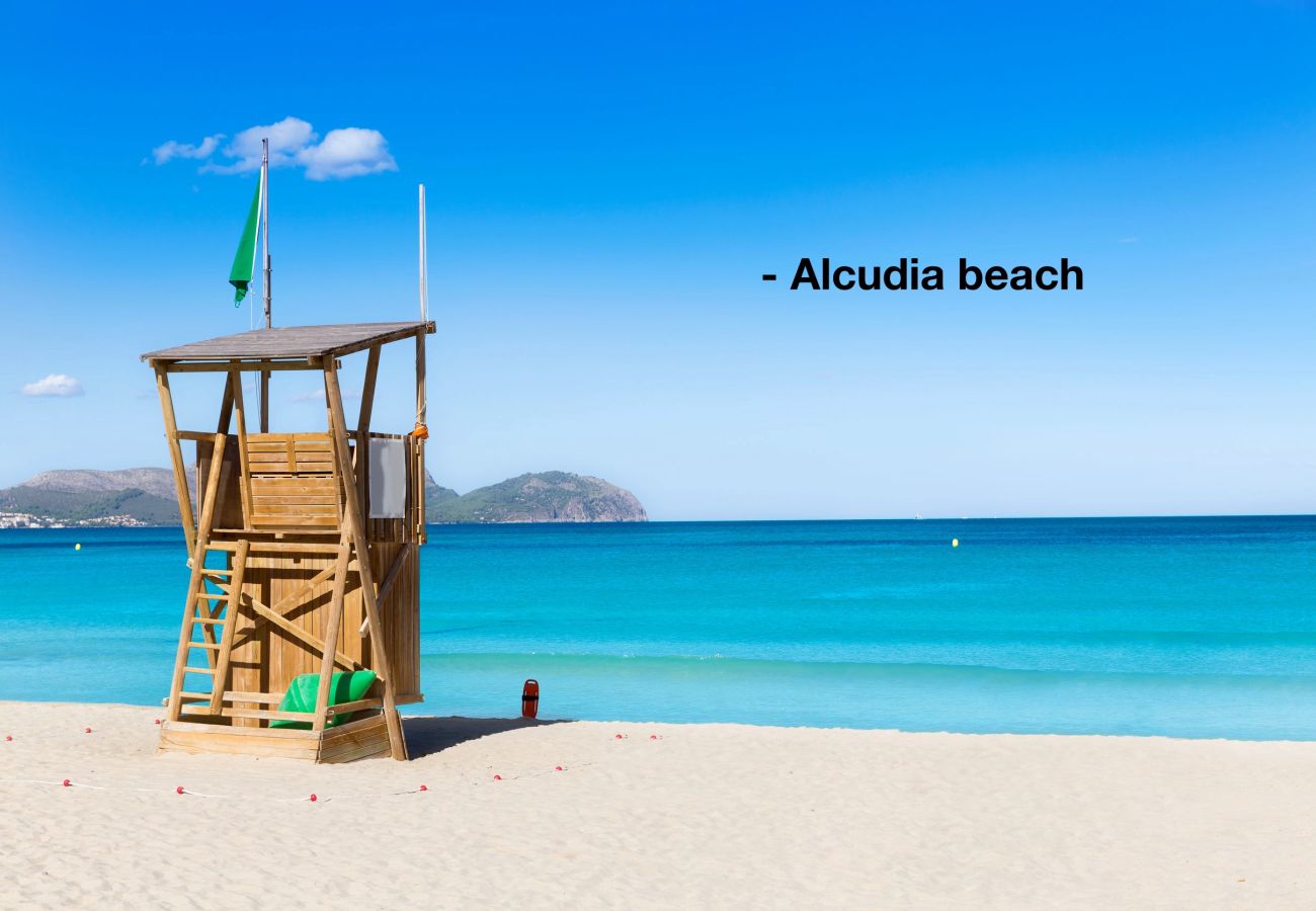 Villa in Alcudia - Es Mollet für 8 Personen mit Meerblick und Schwimmbad