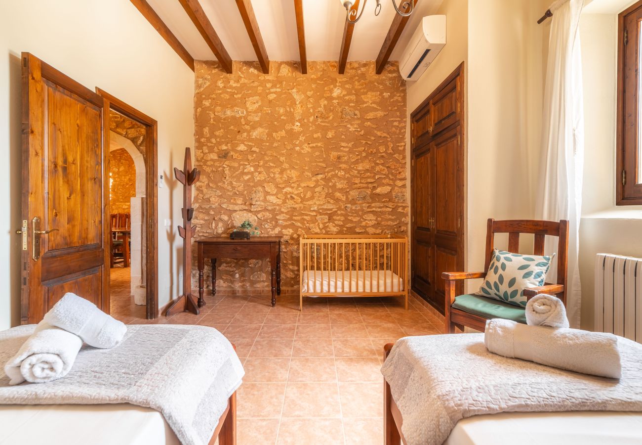 Villa in Es Llombards - E433 Villa Son Fumat by Mallorca Villa Selection