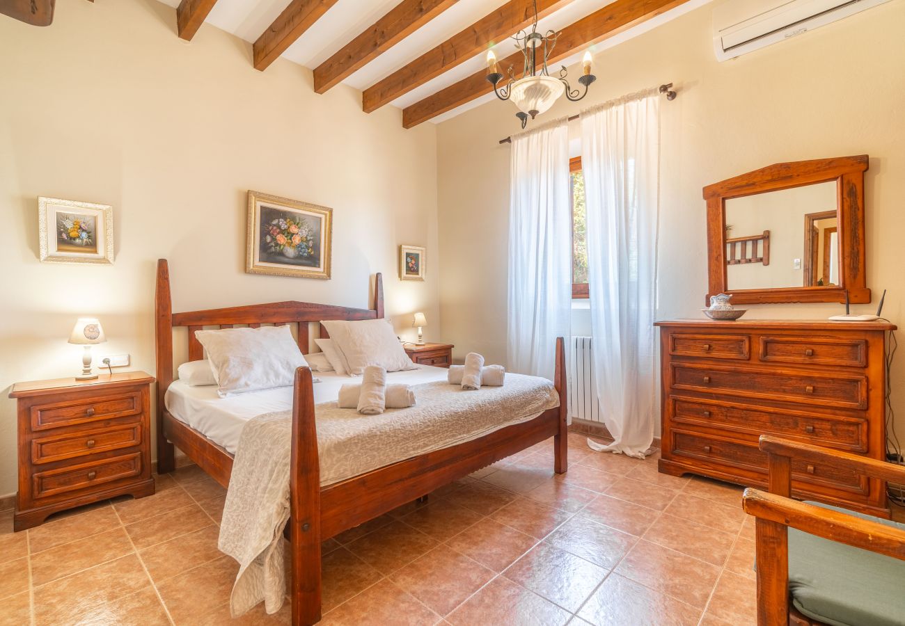 Villa in Es Llombards - E433 Villa Son Fumat by Mallorca Villa Selection