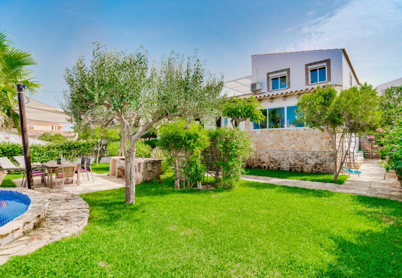 Villa in Alcudia - Villa Can Franck  for 6 people in Alcudia. AC and free WiFi