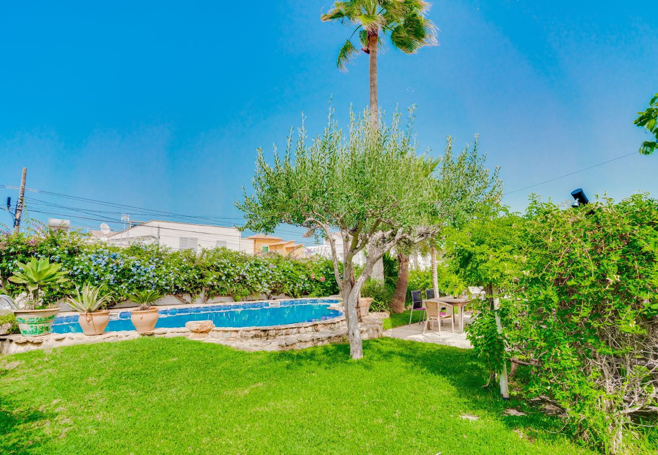 Villa in Alcudia - Villa Can Franck  for 6 people in Alcudia. AC and free WiFi