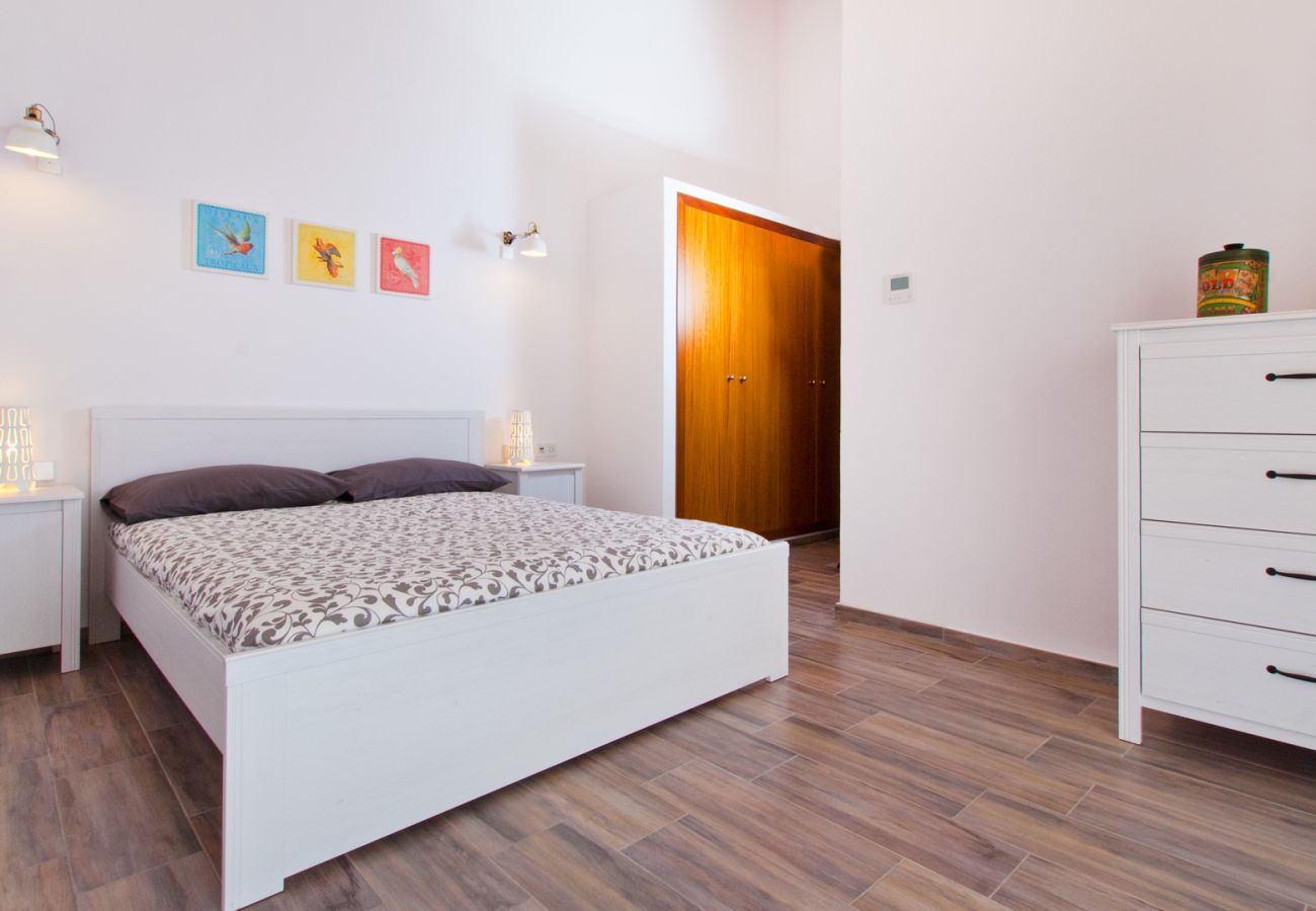 Country house in Binissalem - SION Finca for 6 with pool in Binissalem