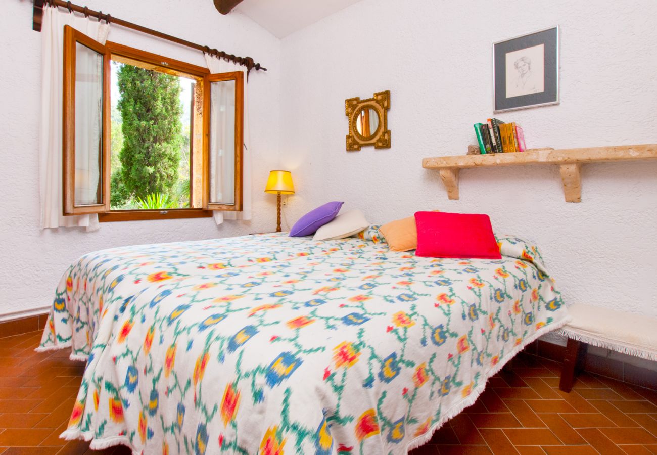 Country house in Pollensa / Pollença - GARROVERA - Beautiful Finca for 8 persons in Pollensa