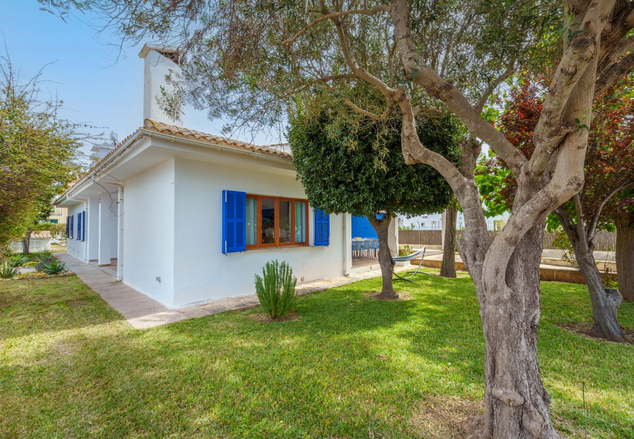 Villa in Playa de Muro - REUS for 8 persons at 260m from the beach in Playa de Muro