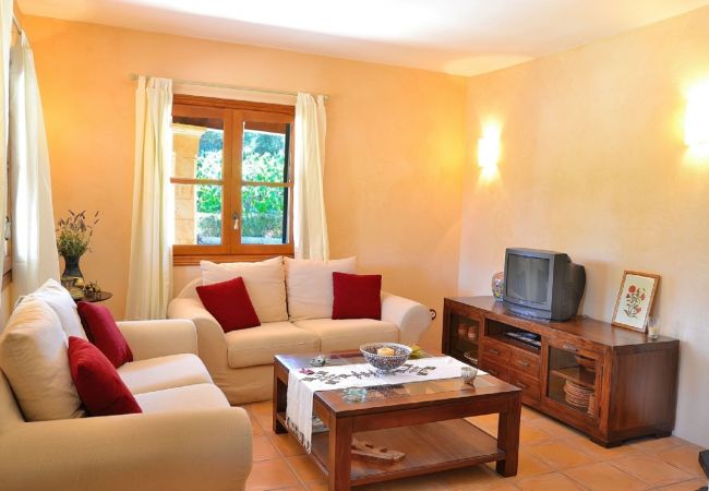 Country house in Sineu - 128 Finca Son Rossinyol ETV/10657 by Mallorca Char Country house in Sineu - 128 Finca Son Rossinyol ETV/10657 by Mallorca Char