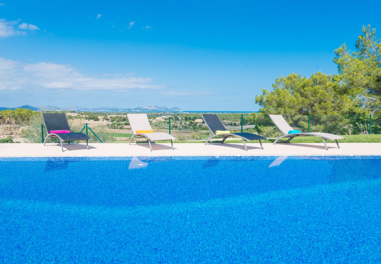 Country house in Santa Margalida - SON VADOR Finca with pool for 8 in Santa Margalida