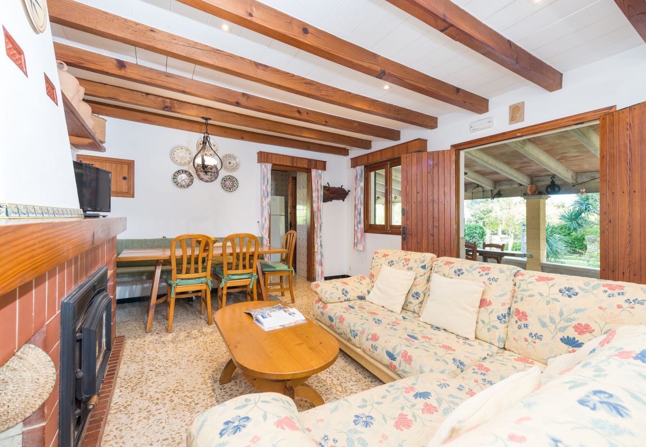 Country house in Pollensa - SORT LLARGA :) Villa in Pollensa for 6 people