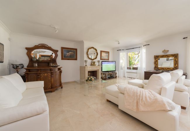 Villa in Alcudia - RAN DE MAR Villa First sea line for 8 persons WiFi and AC