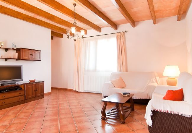 Country house in Campos - 404 Finca Can Mates Nou VT 1720 by Mallorca Char Country house in Campos - 404 Finca Can Mates Nou VT 1720 by Mallorca Char