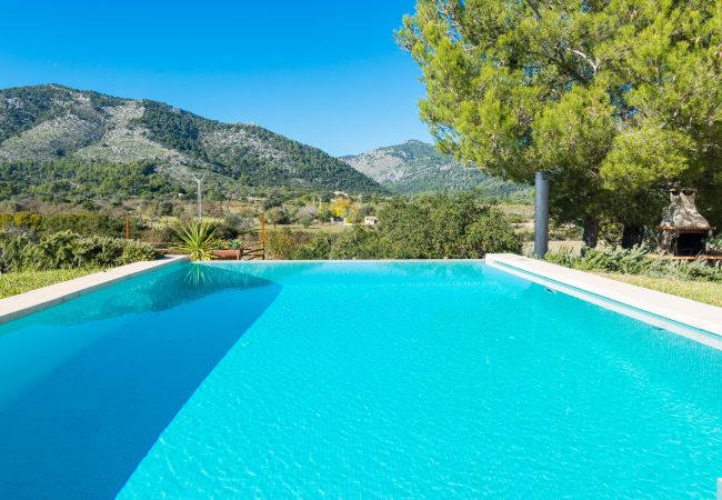  in Moscari - VILVAL Finca for 4 with pool in Moscari