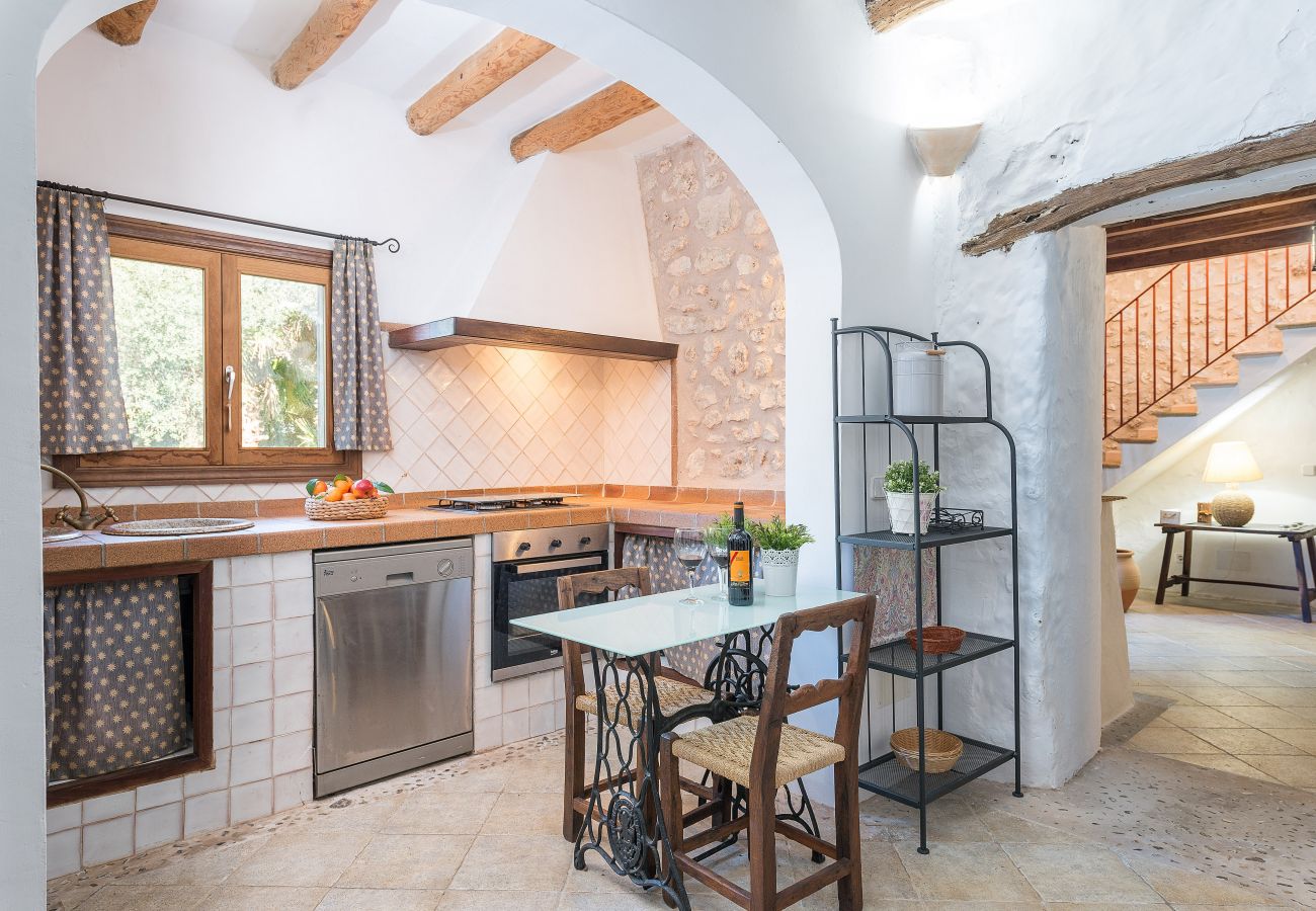 Country house in Sineu - SON PALANCA:)Traditional country house for 10 people in Sineu