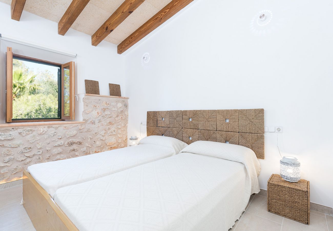 Country house in Sineu - SON PALANCA:)Traditional country house for 10 people in Sineu