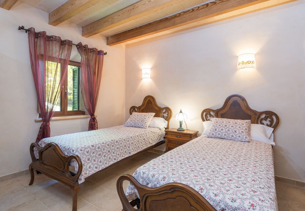 Country house in Sineu - SON PALANCA:)Traditional country house for 10 people in Sineu