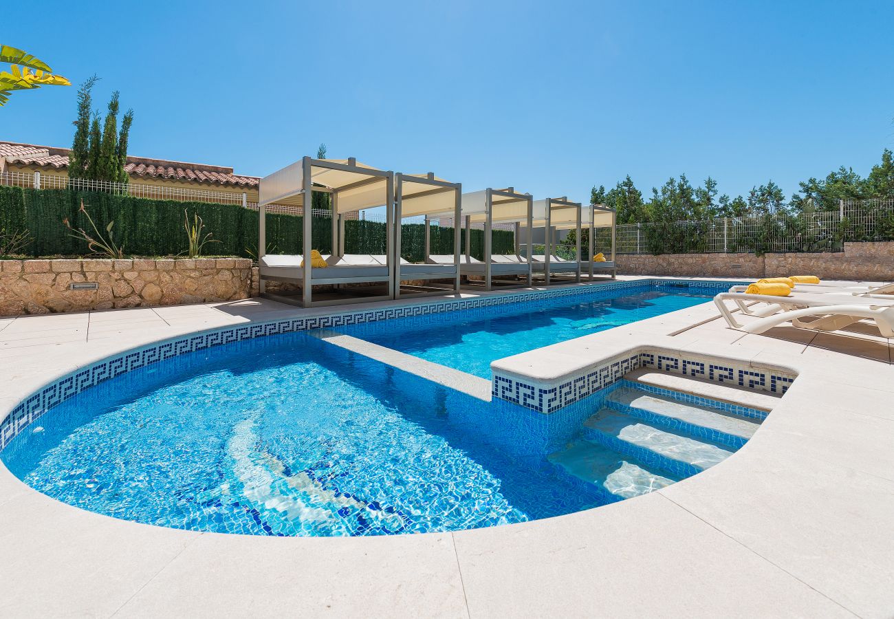 Villa in Alcudia - MIRAMAR :) Fabulous house for 10 people in Alcudia