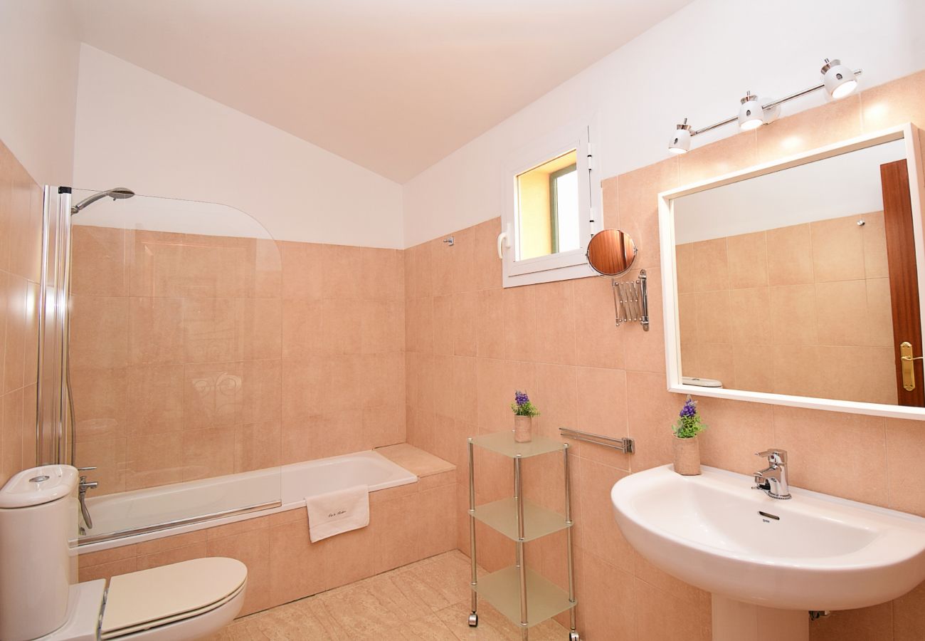 Terraced House in Sa Pobla - 170 Casa Robes Sa Pobla ETV/6652 by Mallorca Charm