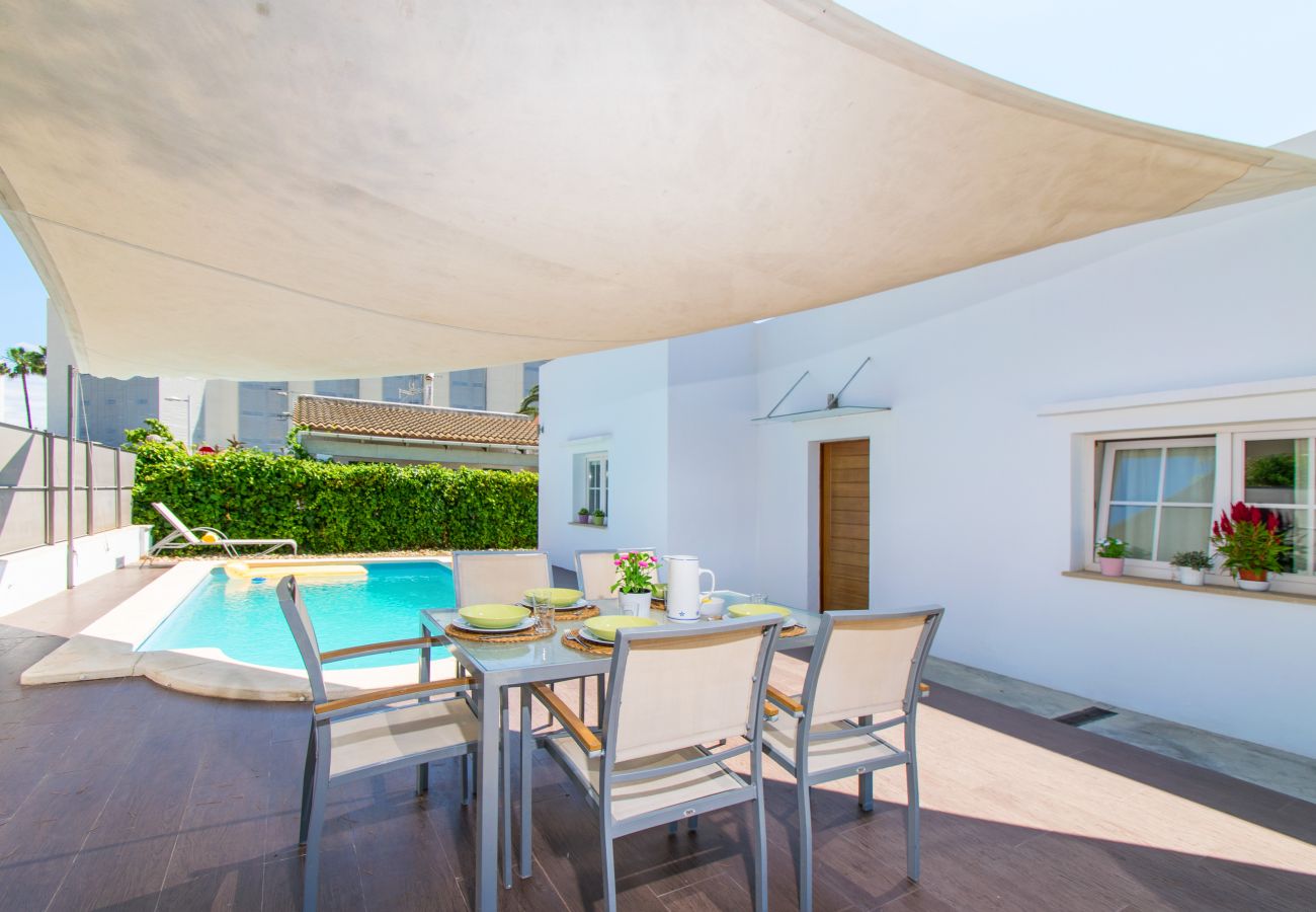 Villa in Alcudia - Villa NICO House for 6 with pool only 500 meters from the beach Alcudia