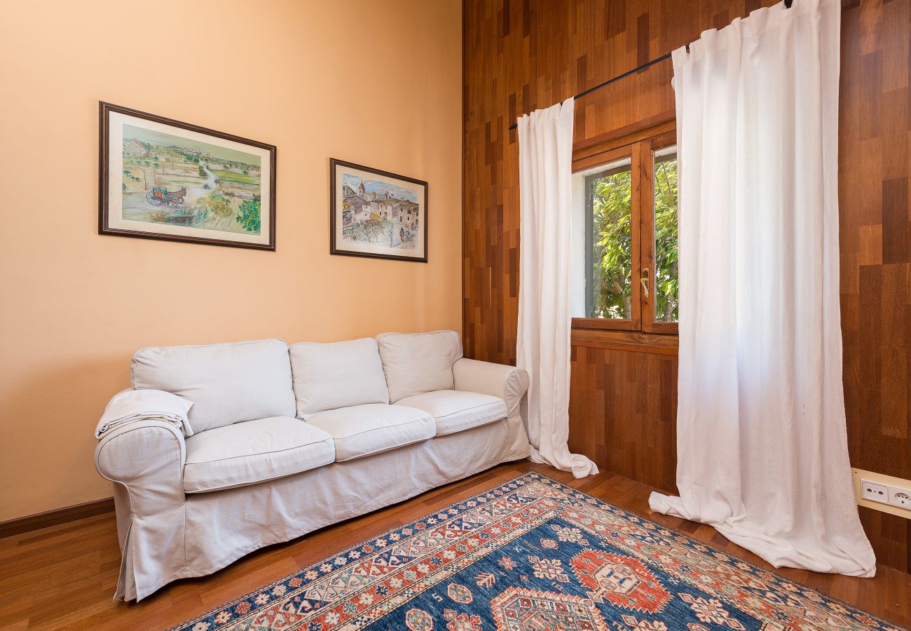 Country house in Santa Margalida - SON FUM :) Ecological fnca for 6 people in Santa Margalida. WiFi and AC