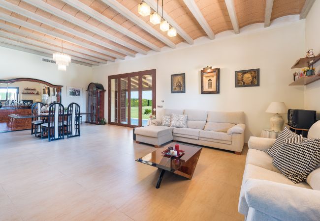 Country house in Sa Pobla - C203 Sant Vicens by Mallorca Villa Selection Country house in Sa Pobla - C203 Sant Vicens by Mallorca Villa Selection