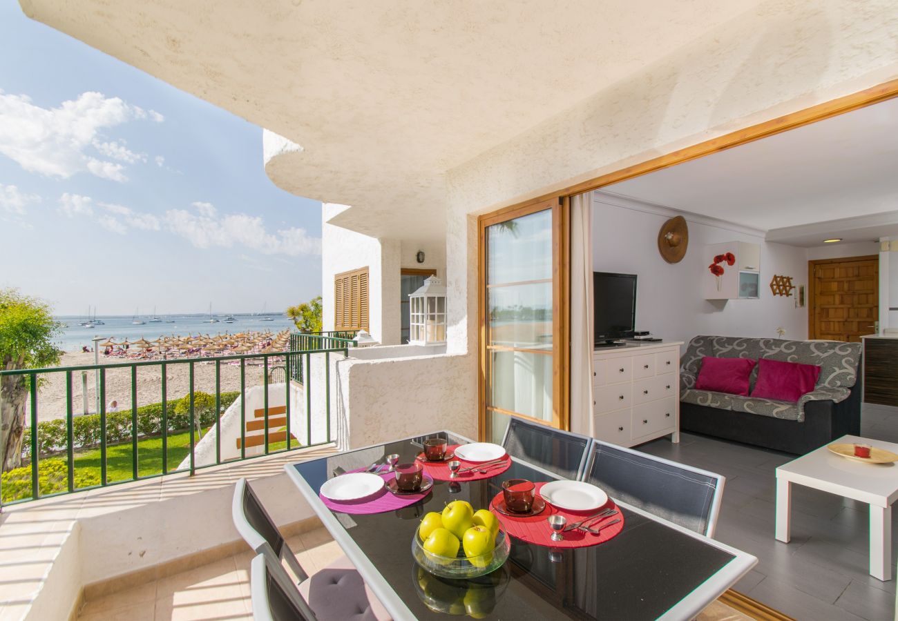 Apartment in Alcudia - CARABELA BEACH for 4 with pool 10 m from the beach