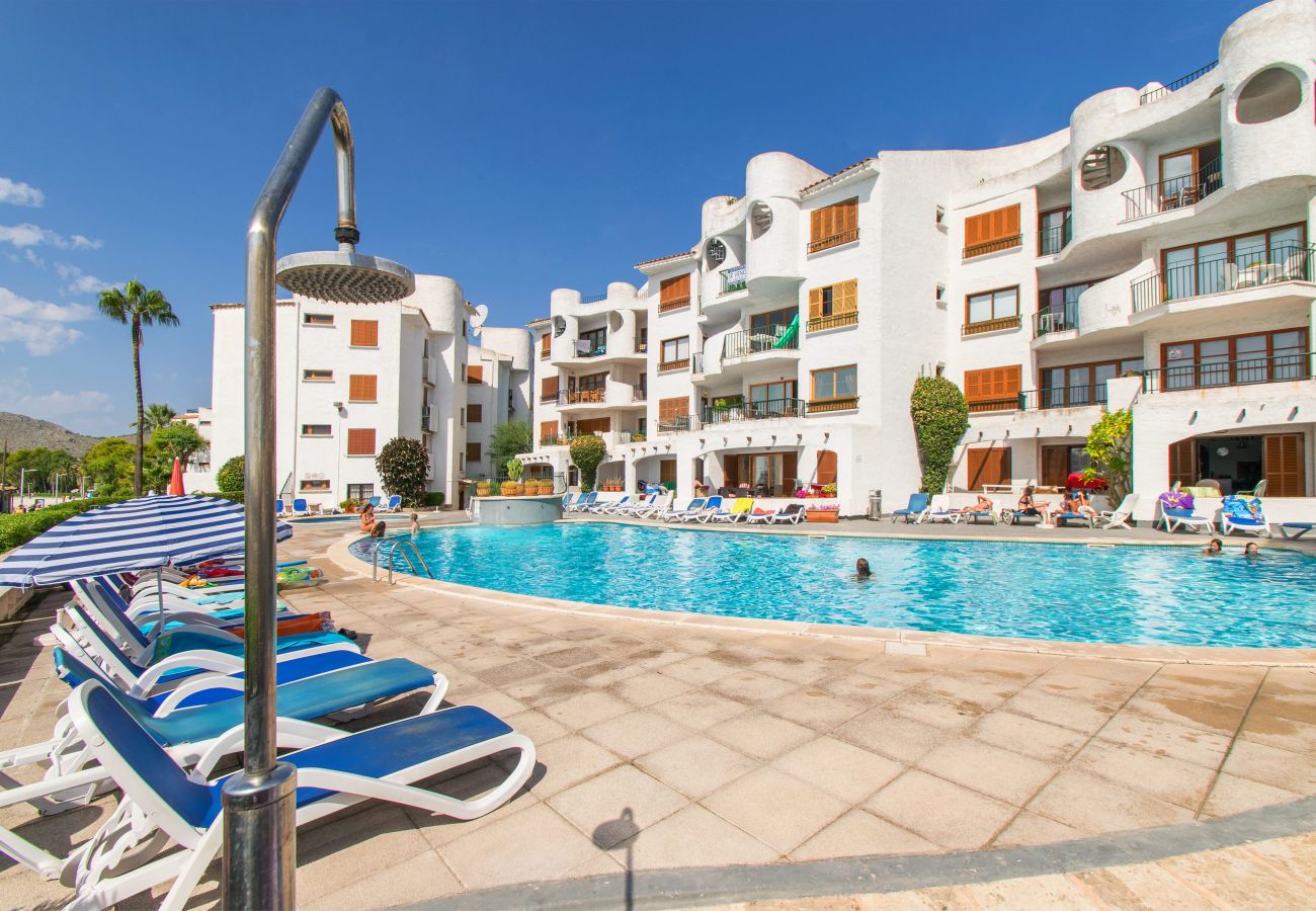 Apartment in Alcudia - CARABELA BEACH for 4 with pool 10 m from the beach