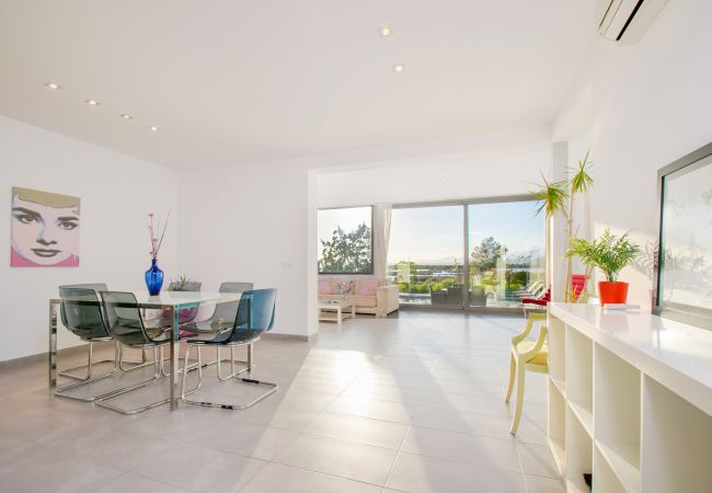 Villa in Playa de Muro - Lake Village (080) Villa in Playa de Muro - Lake Village (080)