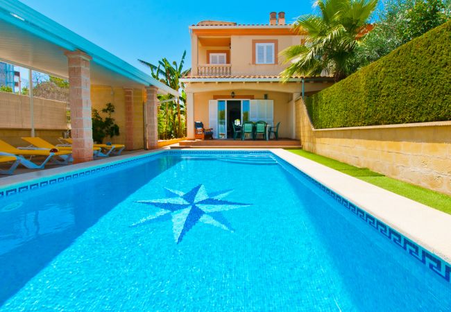 Villa in Alcudia - ESTRELLA AZULHouse for 8 with pool in Puerto de Alcudia