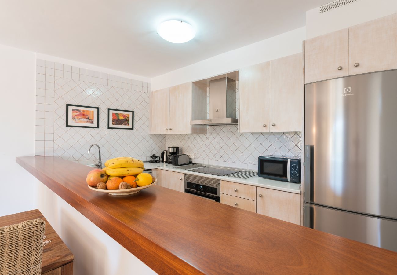Townhouse in Cala Romantica - Casa Goldi Haus 350mtr to the beach for 4 people