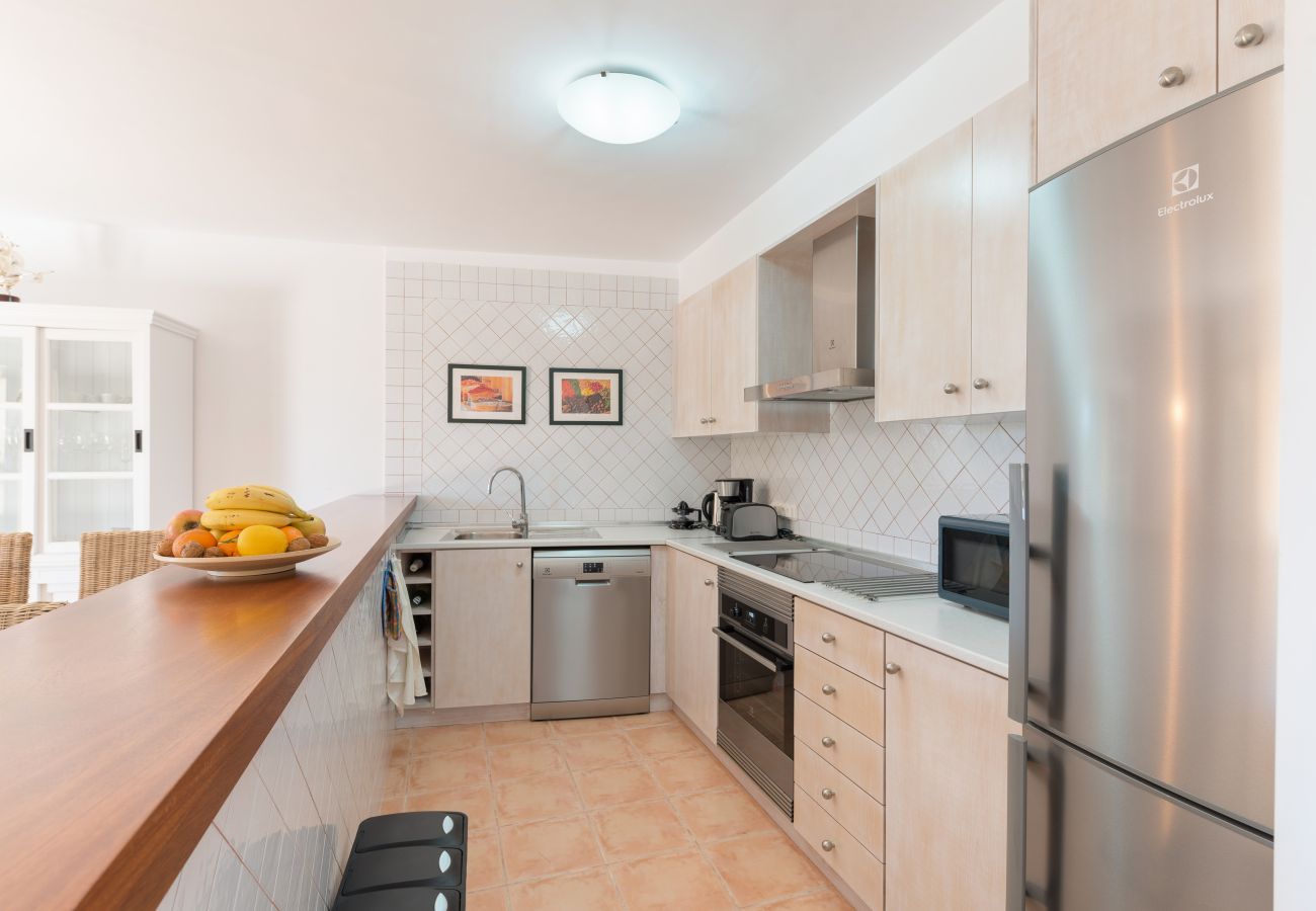 Townhouse in Cala Romantica - Casa Goldi Haus 350mtr to the beach for 4 people
