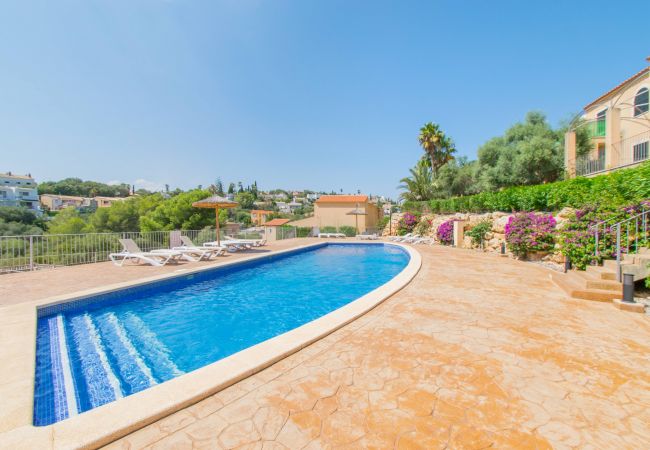 Townhouse in Cala Romantica - Casa Alegria 4+2 House 350m from Cala Romantica for 4+2 people