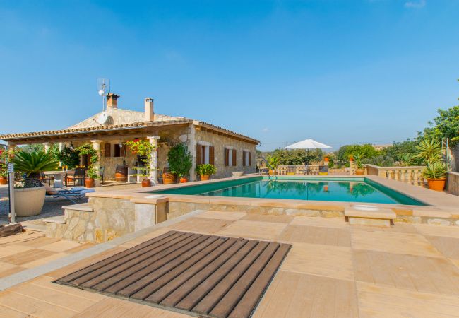 Country house in Ariany - C272 Sa Rota by Mallorca Villa Selection Country house in Ariany - C272 Sa Rota by Mallorca Villa Selection