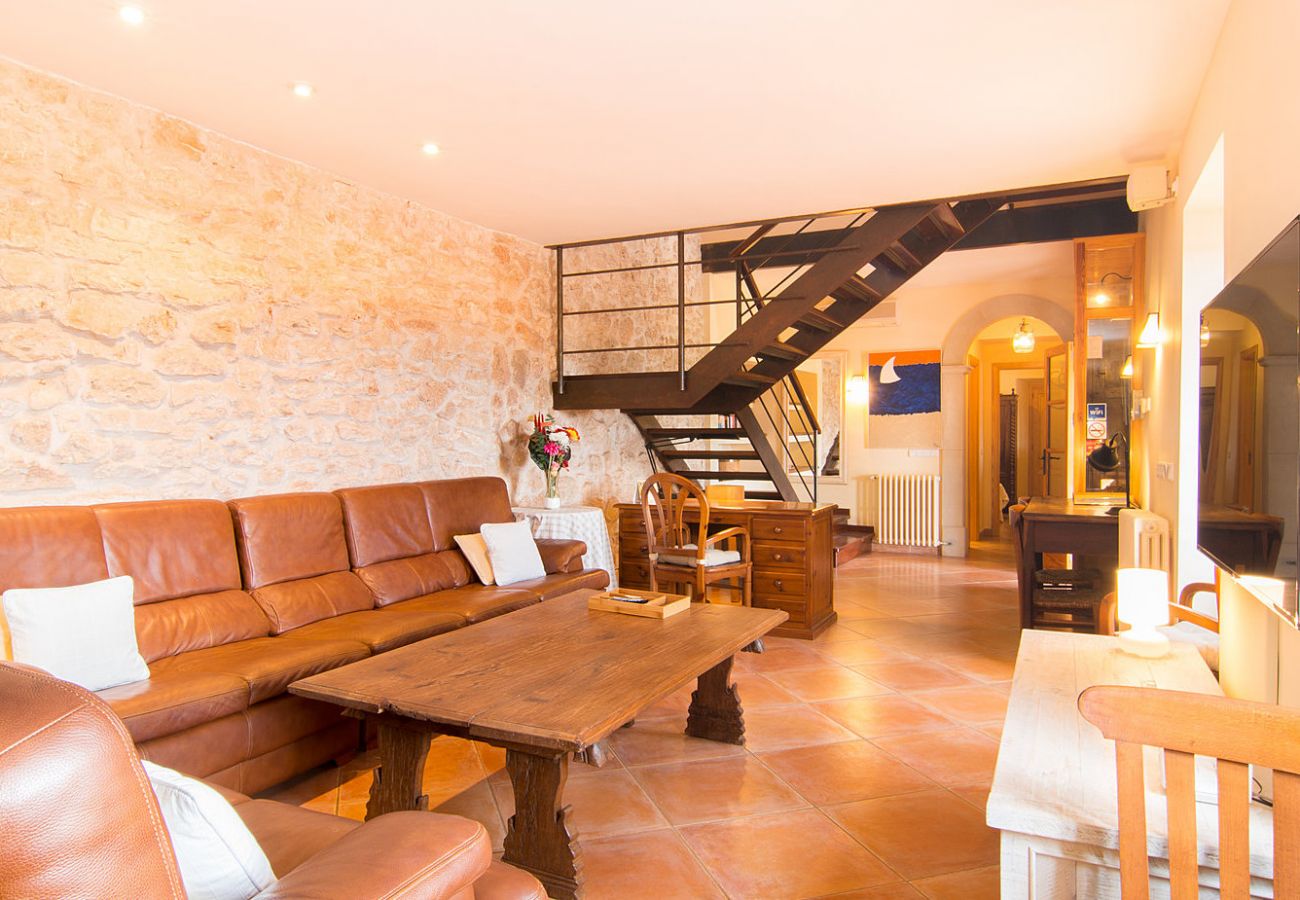 Country house in Santanyi - IKAT S´Hort D´en Bonet Finca for 8 in Santanyi with pool 