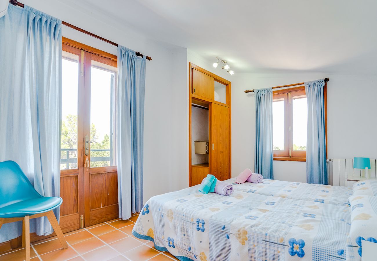 Country house in Pollensa / Pollença - La Caseta  Finca for 6 with pool in Puerto Pollensa