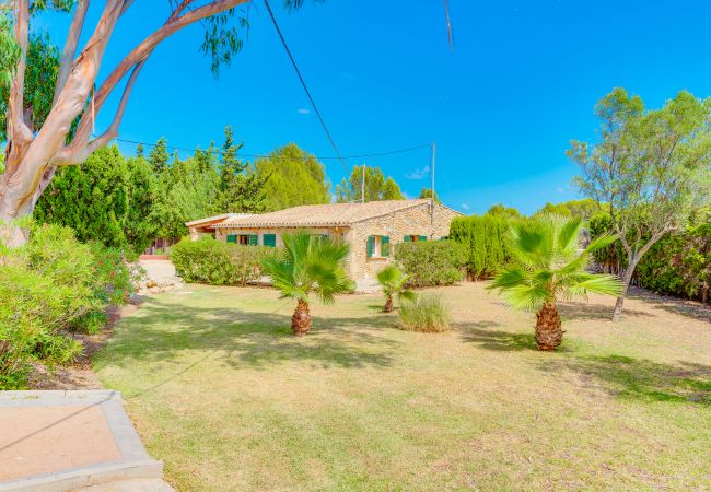 Country house in Port de Pollença - ROTES Finca for 6 with pool in Pollensa 250 m from the beach