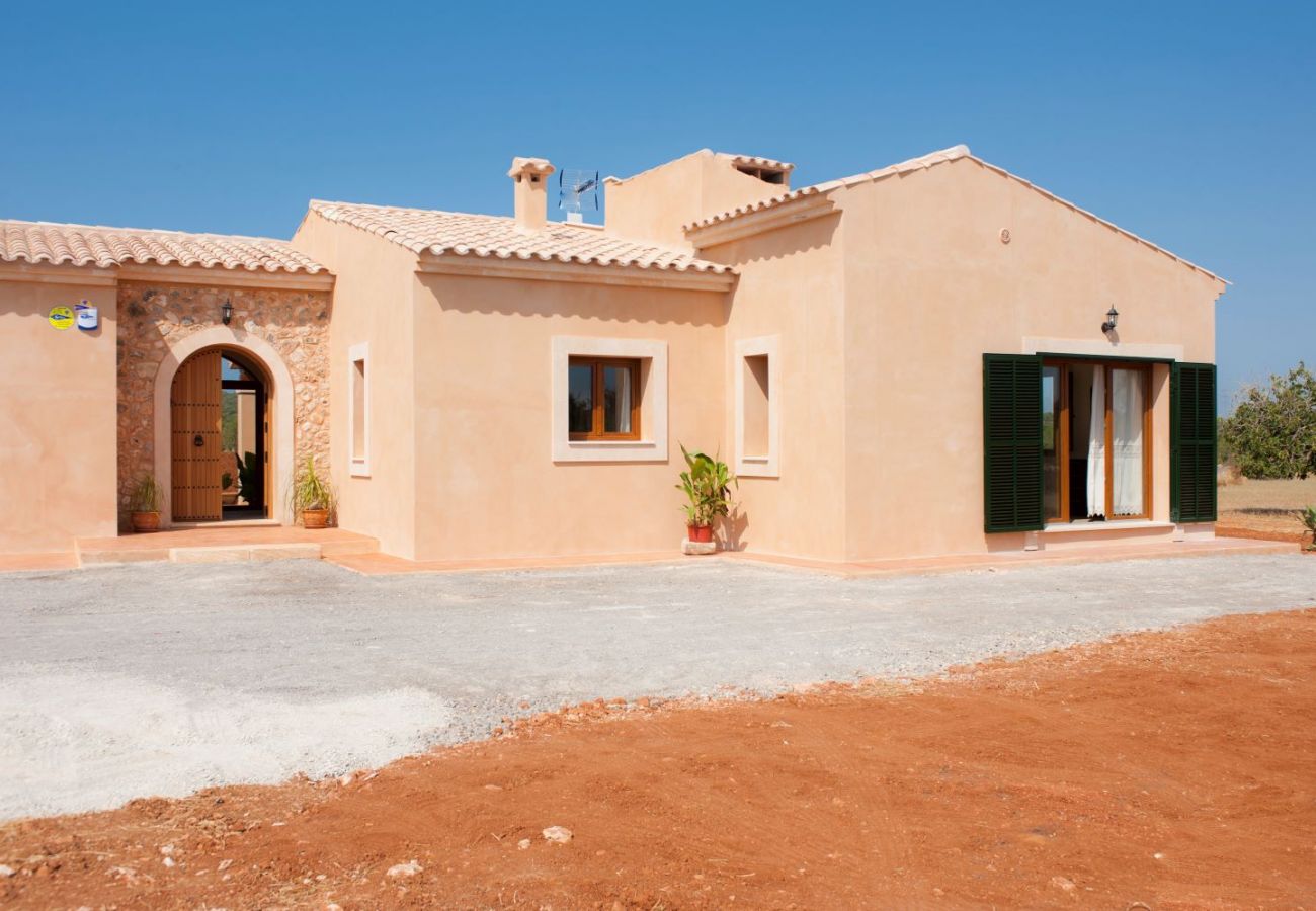 Country house in Santanyi - Xorca Finca for 8 near Es Trenc Beach