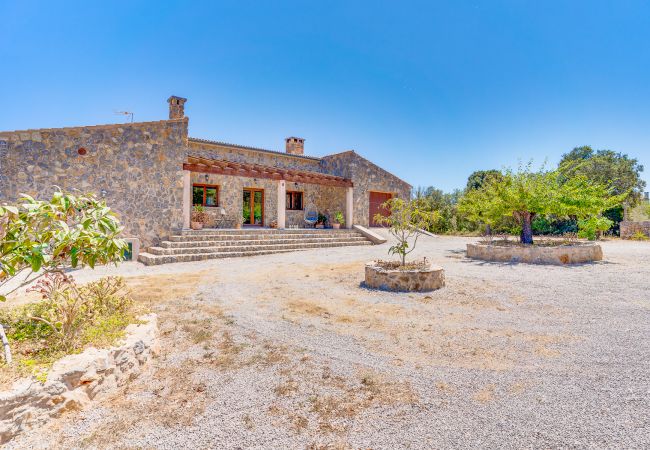 Country house in Arta - Bellpuig Finca for 10 people with Pool in Arta