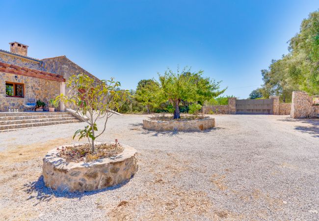 Country house in Arta - Bellpuig Finca for 10 people with Pool in Arta