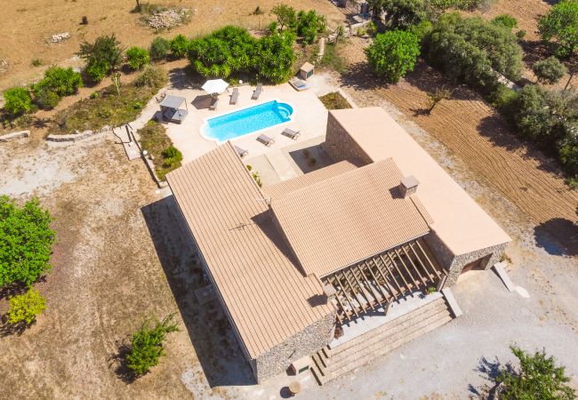 Country house in Arta - Bellpuig Finca for 10 people with Pool in Arta