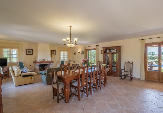 Country house in Muro - G324 Vela 1 by Mallorca Villa Selection Country house in Muro - G324 Vela 1 by Mallorca Villa Selection