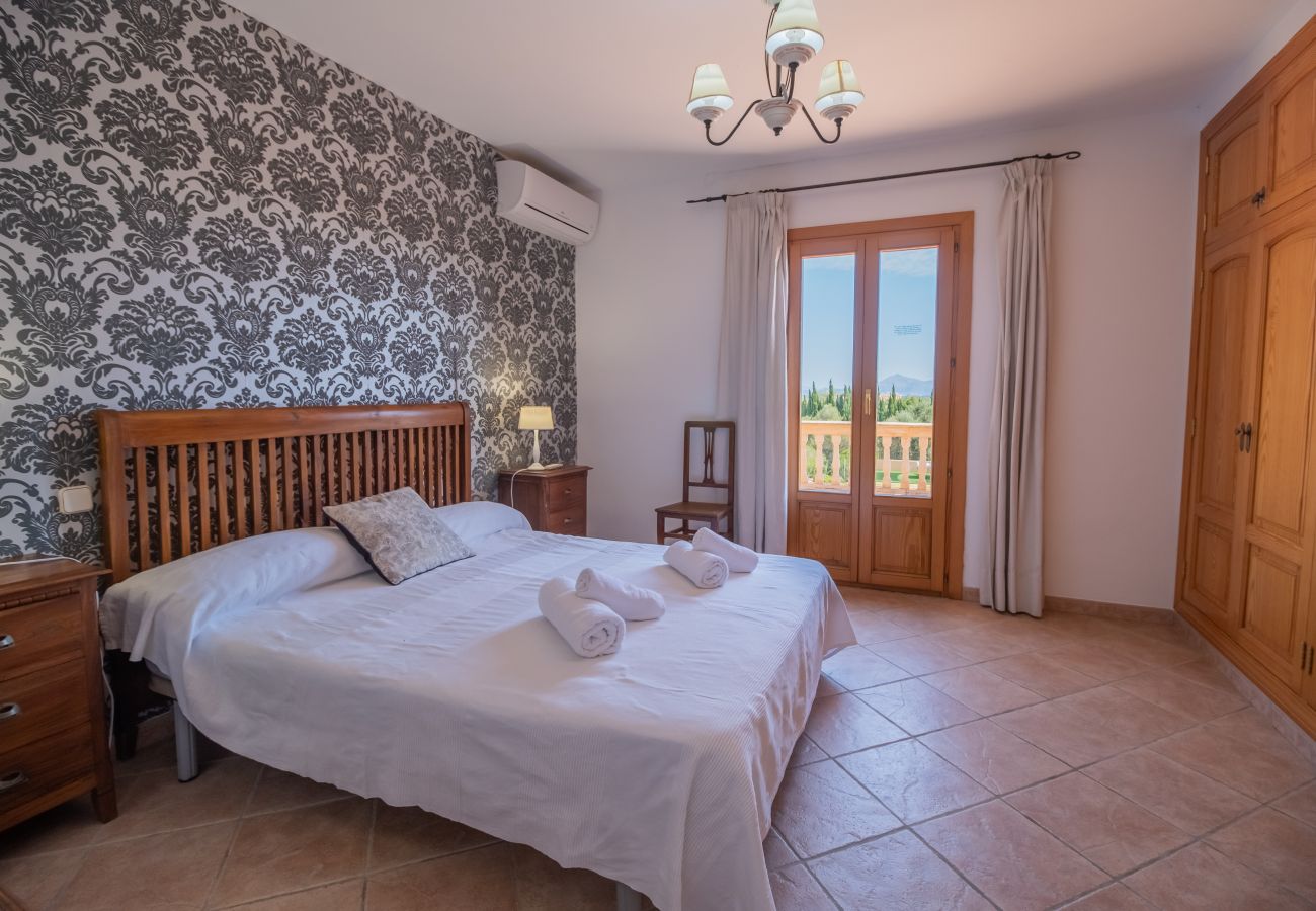Country house in Muro - Vela 1 Finca for 8 with pool in Playas de Muro