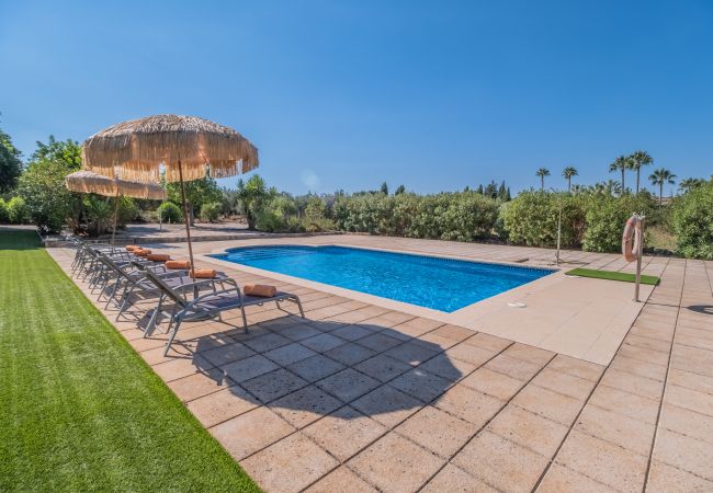 Country house in Muro - Vela 2 Finca for 6 with pool, garden, WIFI, terrace in Playa de Muro
