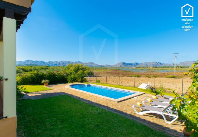 Villa in Alcudia - Finca  ALBUFERETA for 4 with swimming pool and views in Alcudia