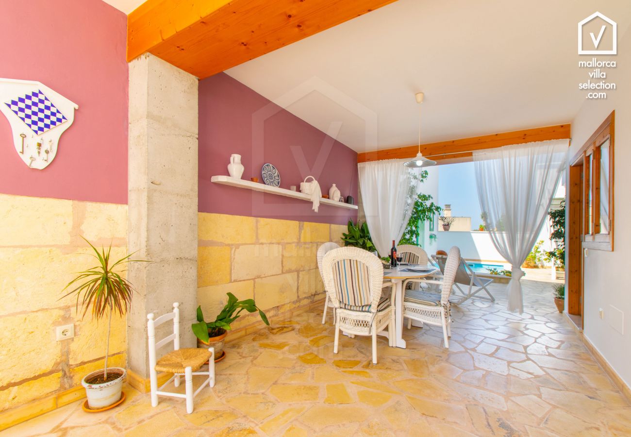 Townhouse in Santa Margalida - Cantino typical mallorquin house for 4 in Santa Margalida with pool